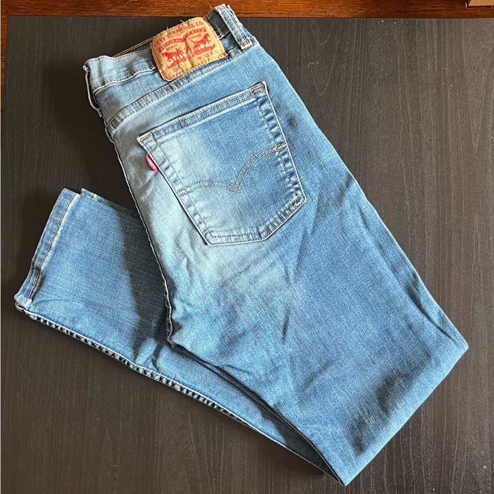 Levi's Classic Blue Denim Jeans